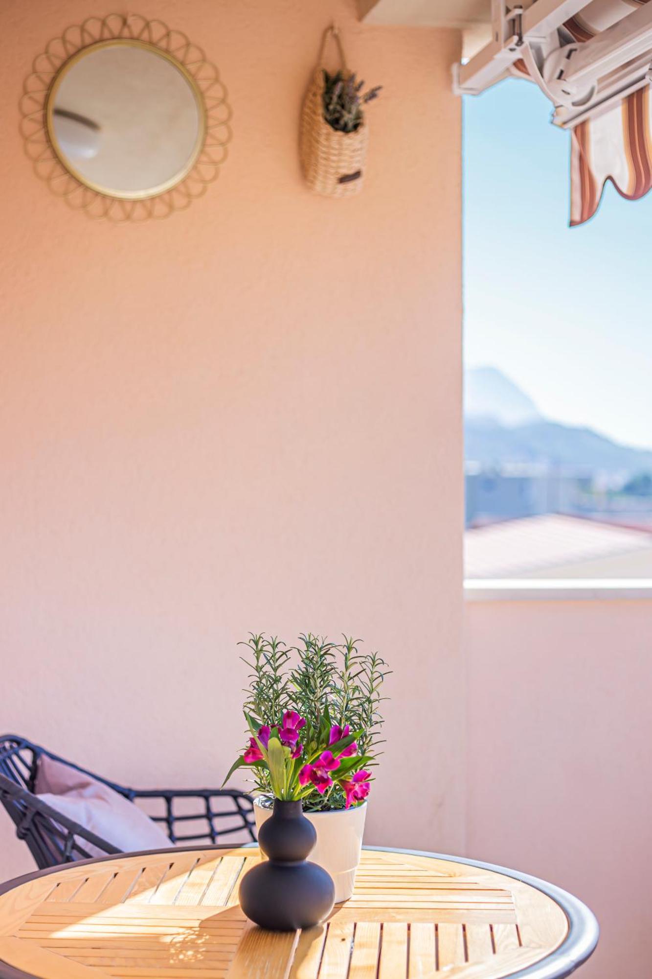 Apartment Anita With Amazing Sea View Makarska Esterno foto
